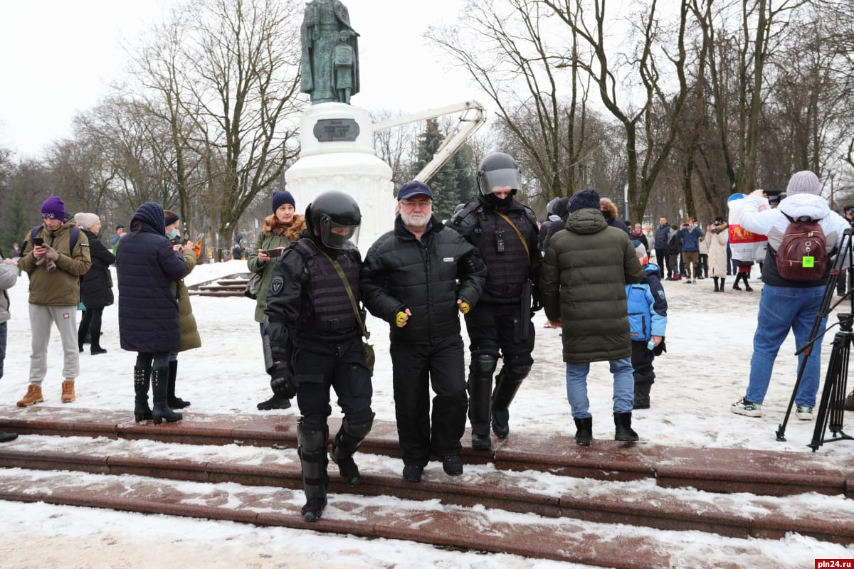 Новости сегодня 23. Митинг Навального Псков 23. Несанкционированный митинг в Твери. Протесты в Пскове. Пикет Псков.