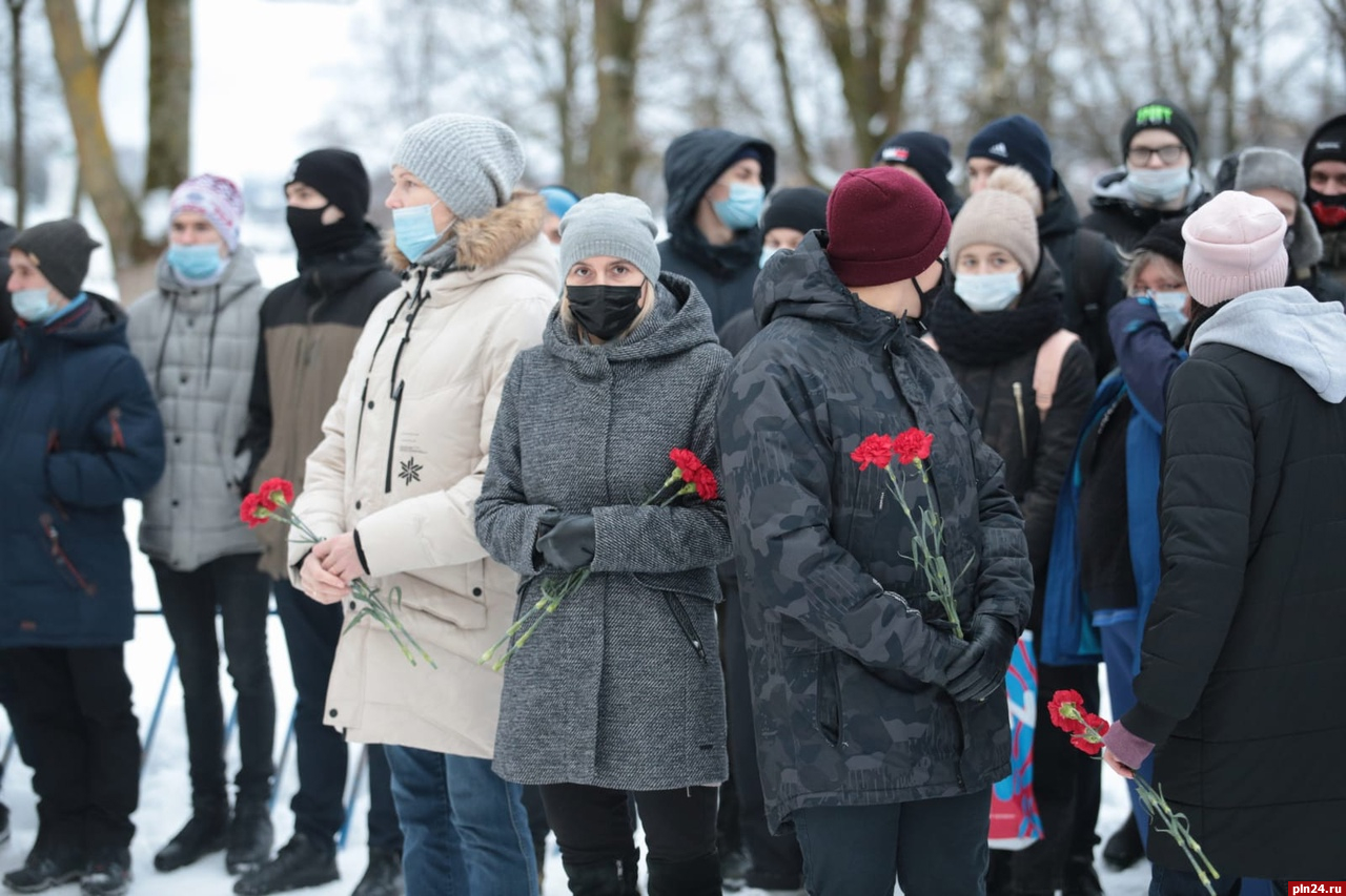 Движение первых псковская