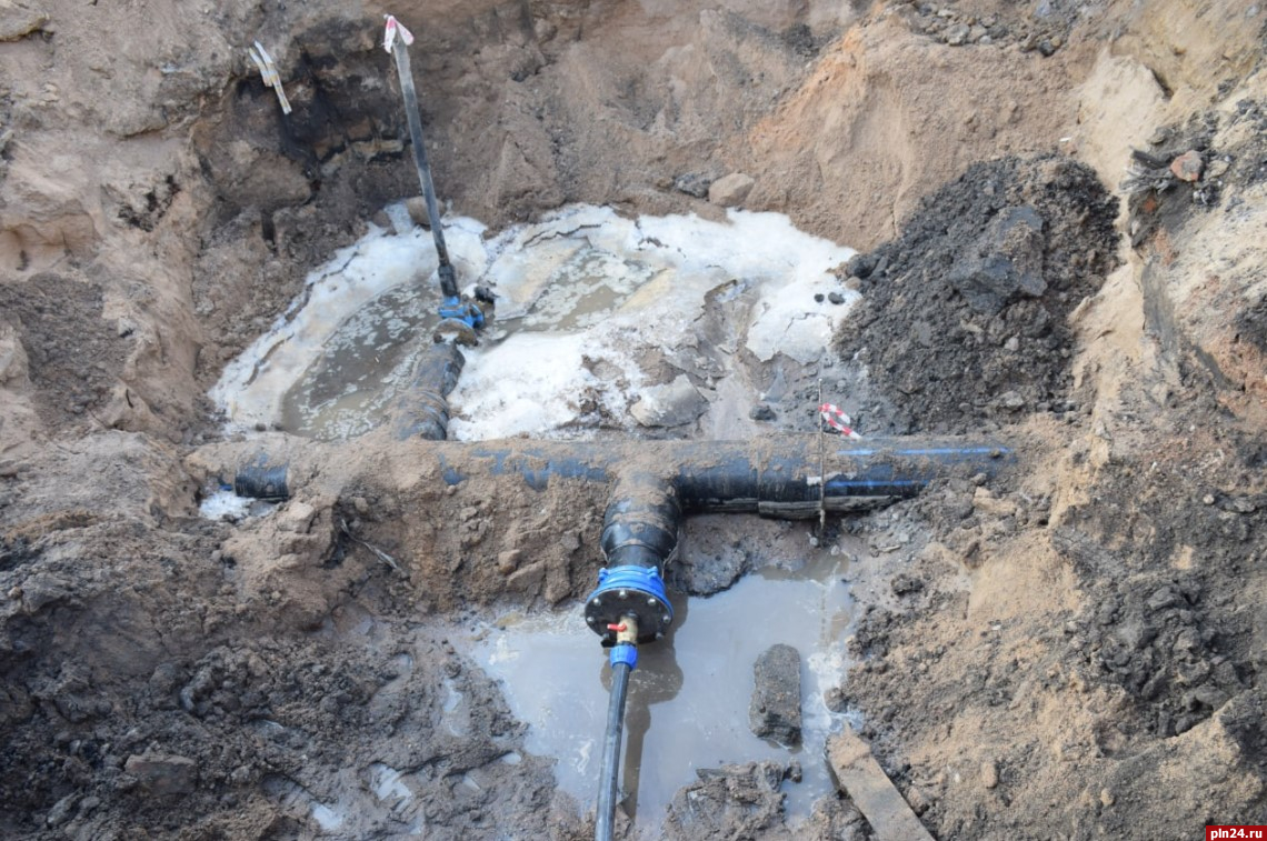 Затопит ли горводоканал в петропавловске казахстан. Водоснабжение восстановлено. Упор бетонный для ПЭ водопровода. Водопроводные трубы в России. Подача воды восстановлена.