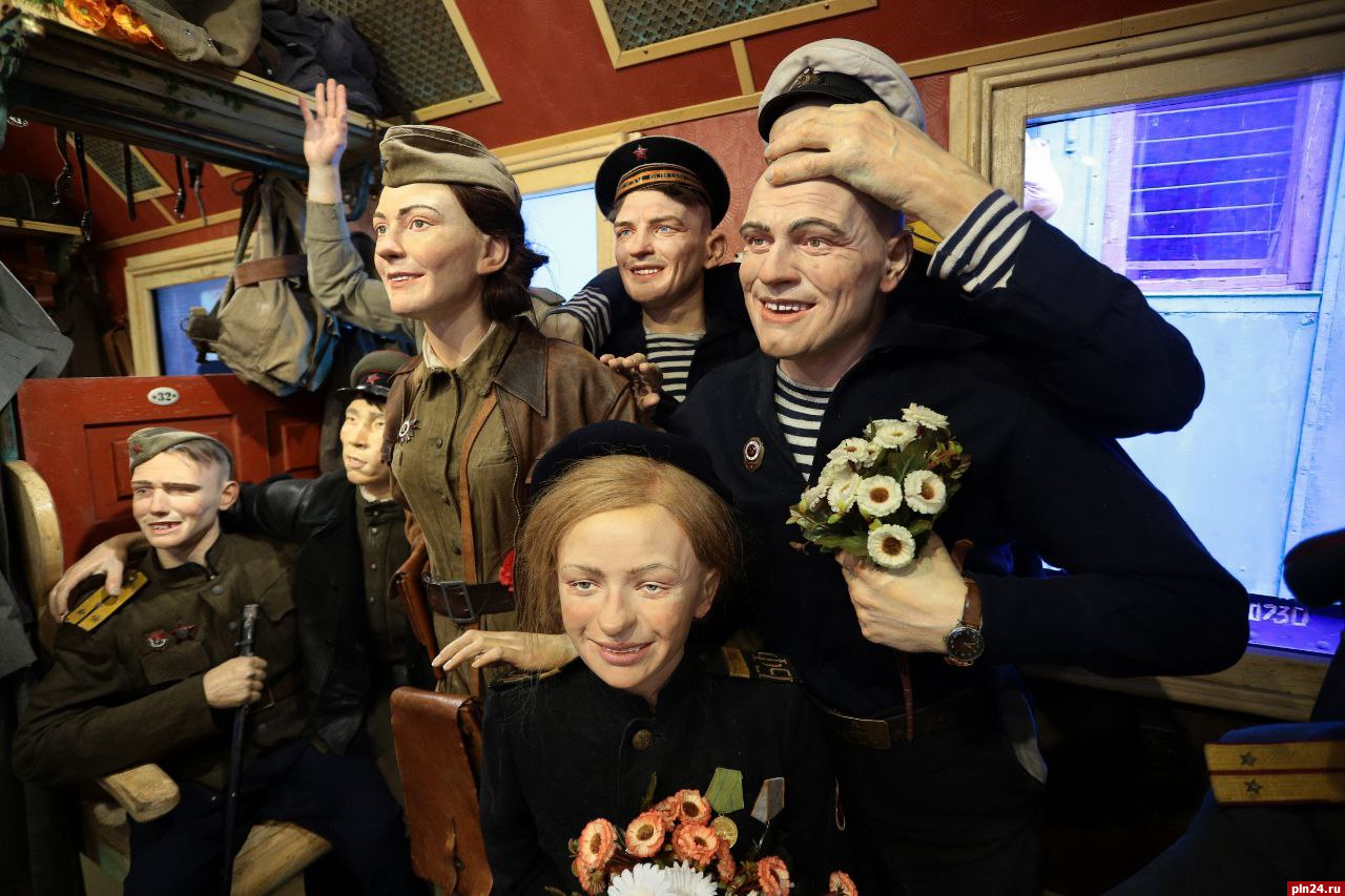 «Поезд Победы» посетили псковские депутаты