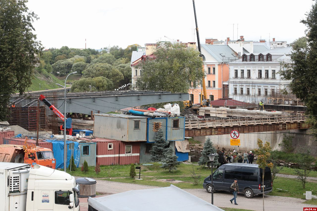 троицкий мост в пскове