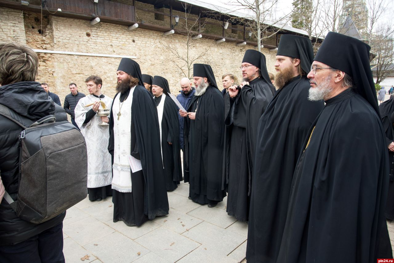 Монах Лазарь Псково Печерский монастырь