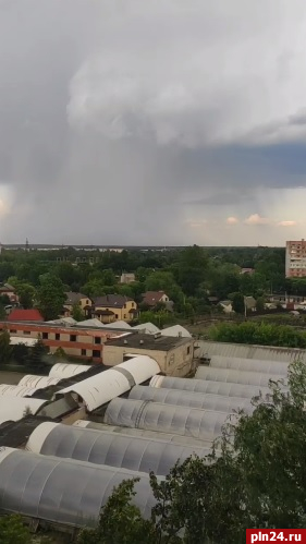 Видеофакт: Гроза пришла в Псков