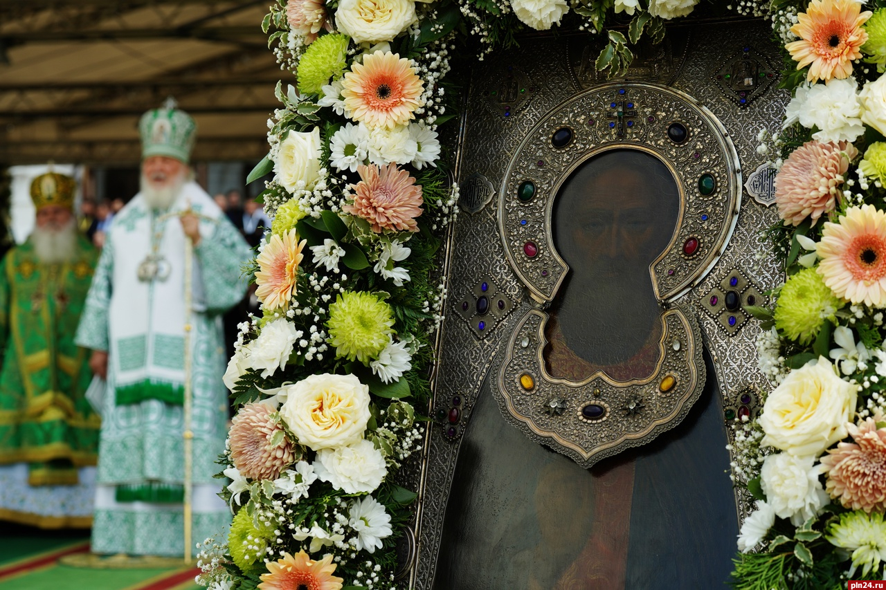 Фото патриарха тихона