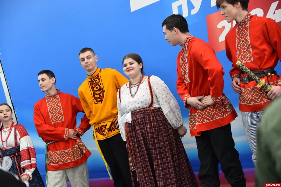 политехнический колледж набережные челны. актовый зал псковгу. сельскохозяйственный колледж псков. псковская область отрасли специализации. псковский политехнический колледж леона поземского 124.