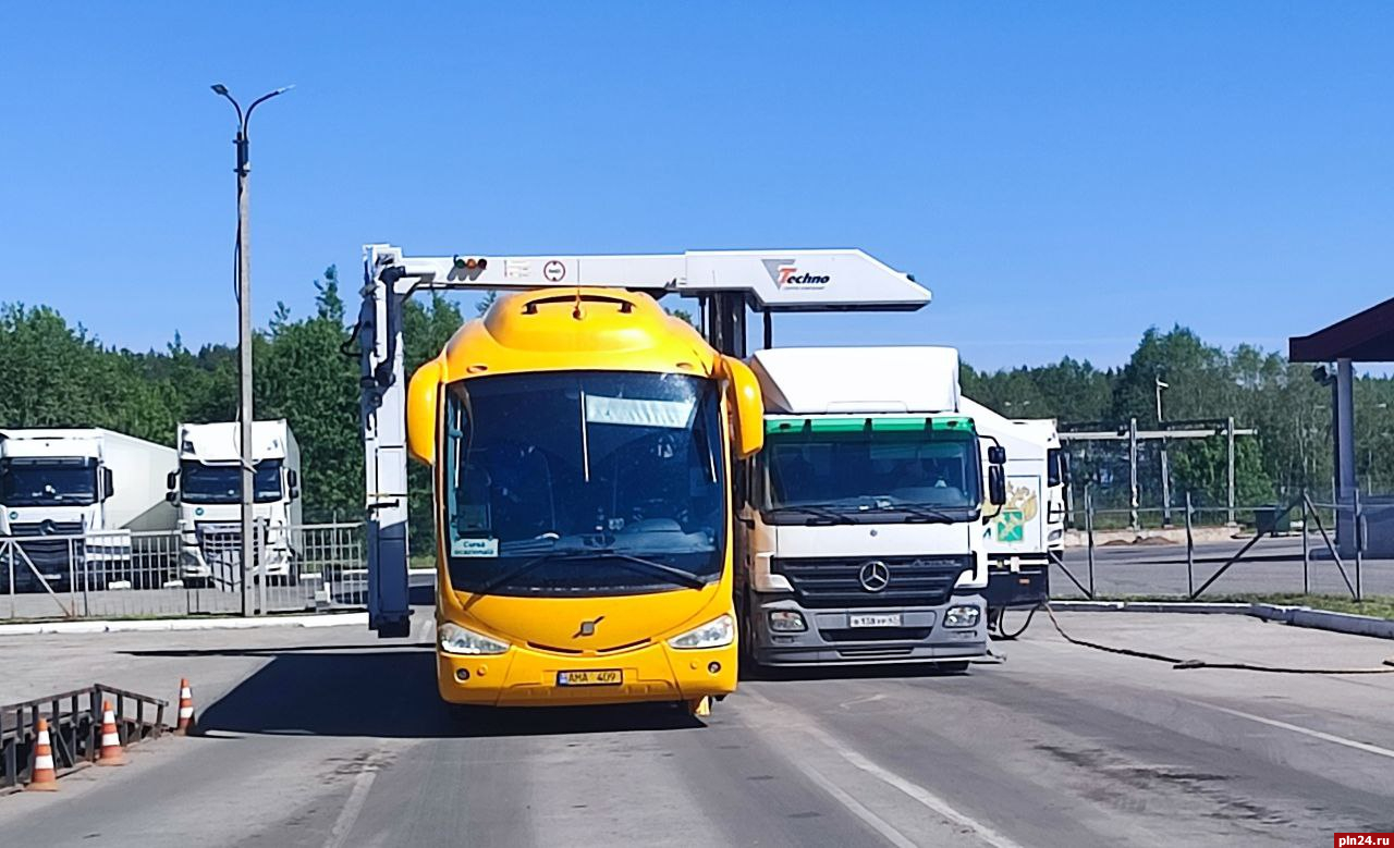 Пункт пропуска Куничина Гора посетил глава Федеральной таможенной службы |  25.05.2024 | Псков - БезФормата