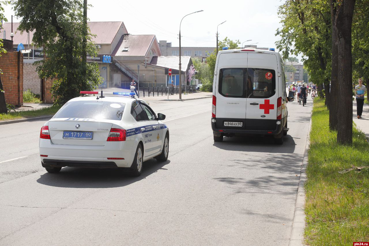 Около 600 участников стартовали на Велопараде в Пскове | 02.06.2024 | Псков  - БезФормата