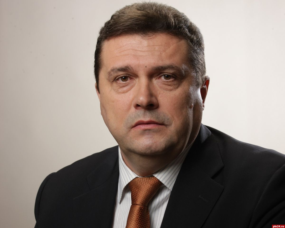 Председатель союза журналистов владимир соловьев фото