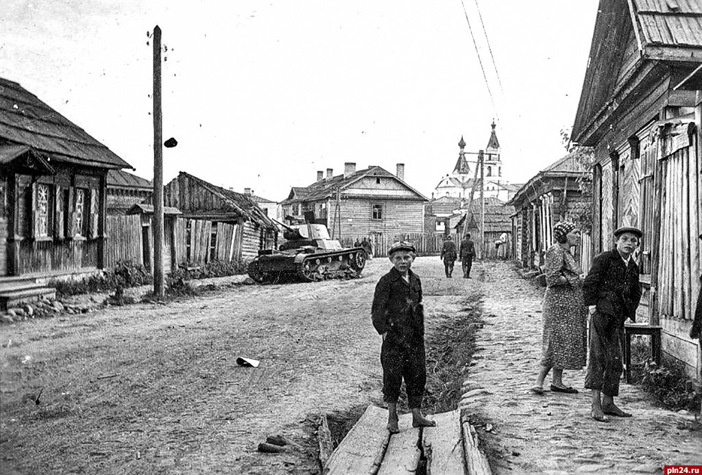 Псков во время оккупации фото