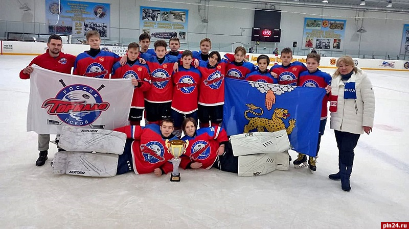 Юные хоккеисты из Пскова выиграли всероссийский турнир