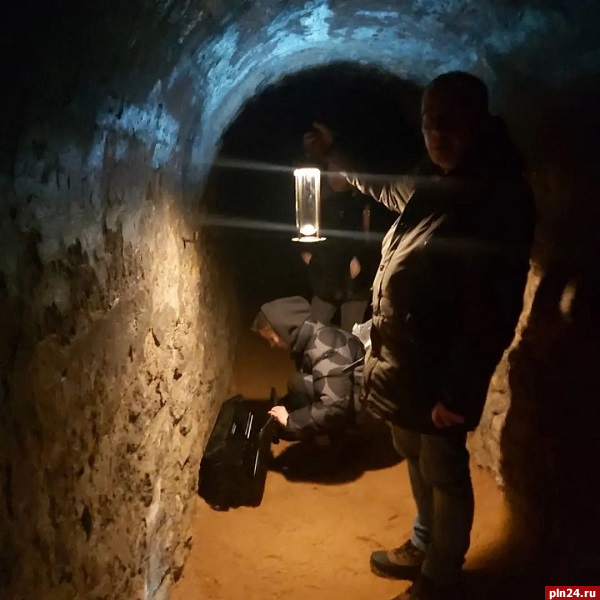 Возможность подсветки керамид в пещерах Псково-Печерского монастыря обсуждают эксперты