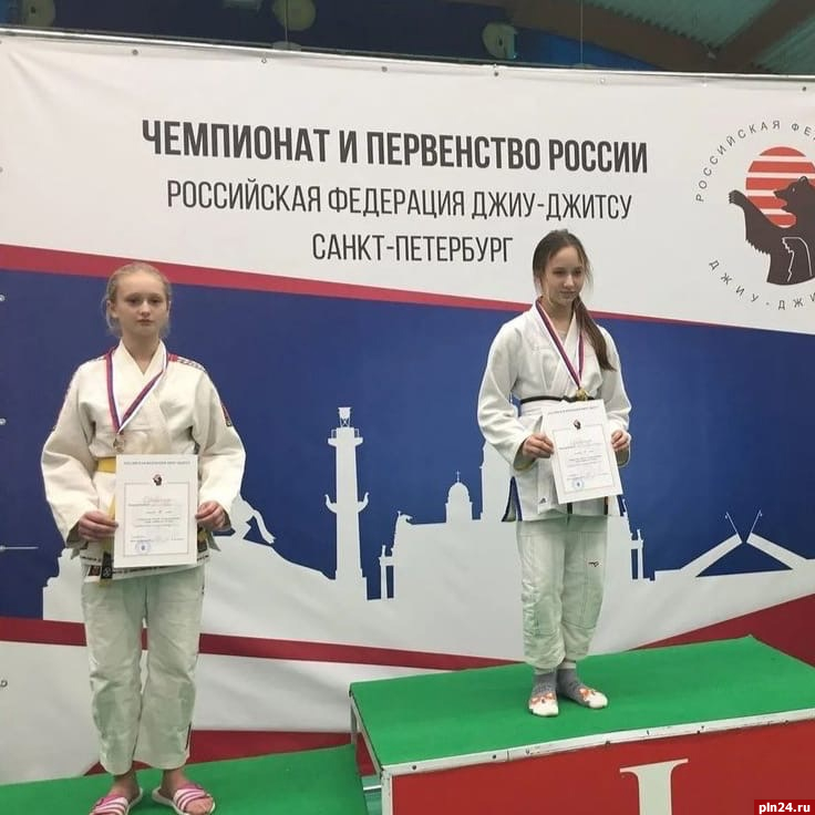 Псковичи завоевали «серебро» и «бронзу» на соревнованиях по джиу-джитсу в Петербурге
