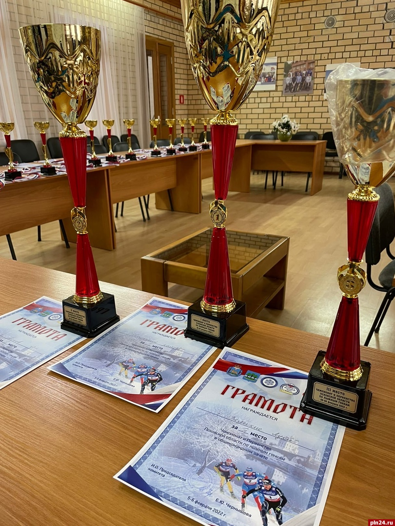 Команда Печорского района победила в региональных соревнованиях по лыжным гонкам