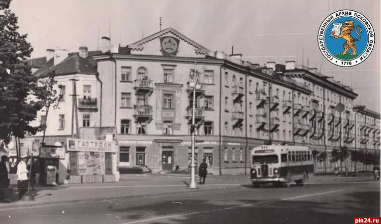 Октябрьский проспект 50-х годов показали псковичам в архиве