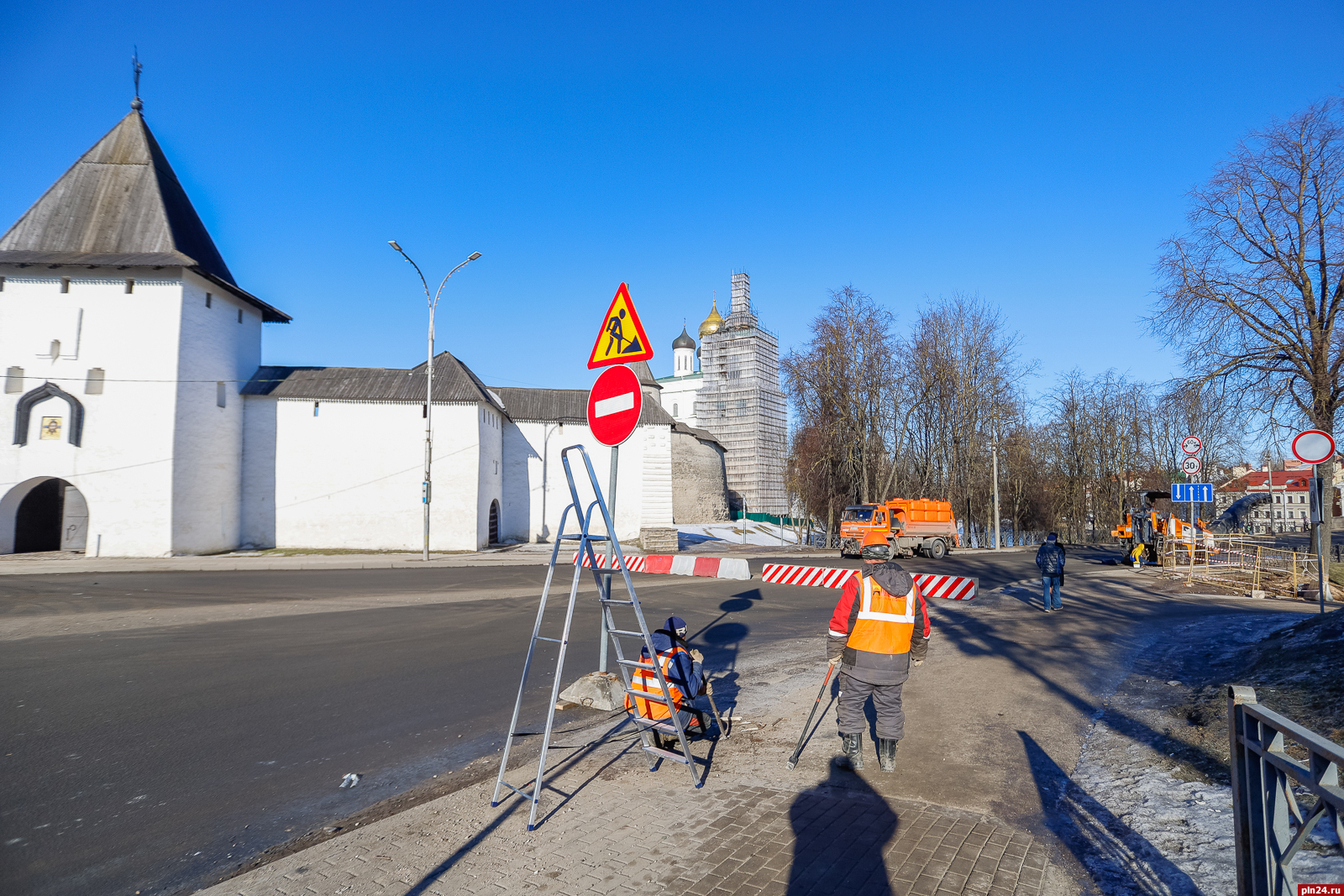 троицкий мост в пскове