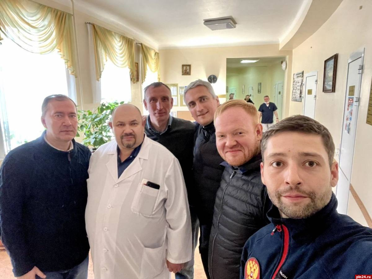 Александр Козловский принял участие в доставке гуманитарной помощи в ДНР