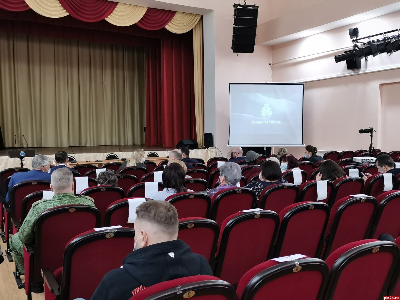 Михаил Ведерников предложил решение проблемы с водоснабжением в Печорском районе