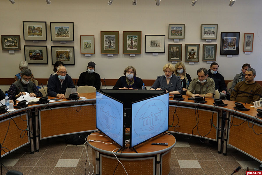 Вопросы истории Святогорья обсуждают за круглым столом в «Михайловском»