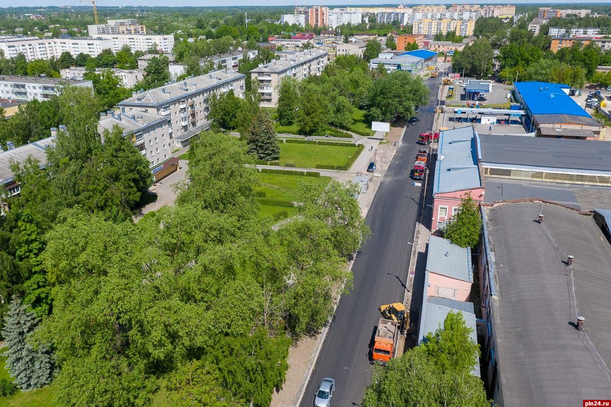 Движение на участке улицы Труда в Пскове планируют открыть в июле