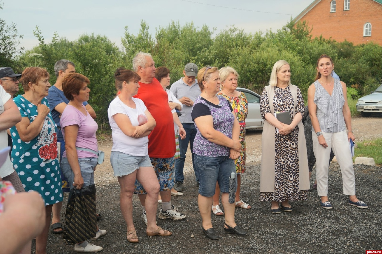 Сергей Гаврилов встретился с жителями Учхоза по вопросу догазификации 