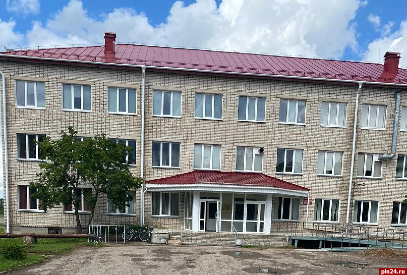 Ремонт третьего этажа и кабинета фтизиатра завершили в Новоржевской поликлинике