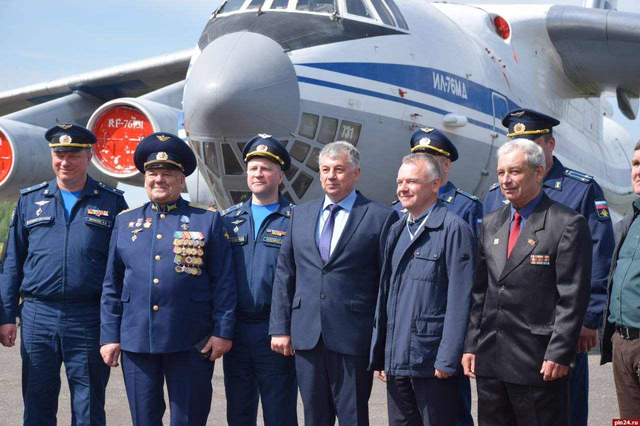 Сергей Гаврилов: Псковские летчики продолжают славные традиции военной авиации