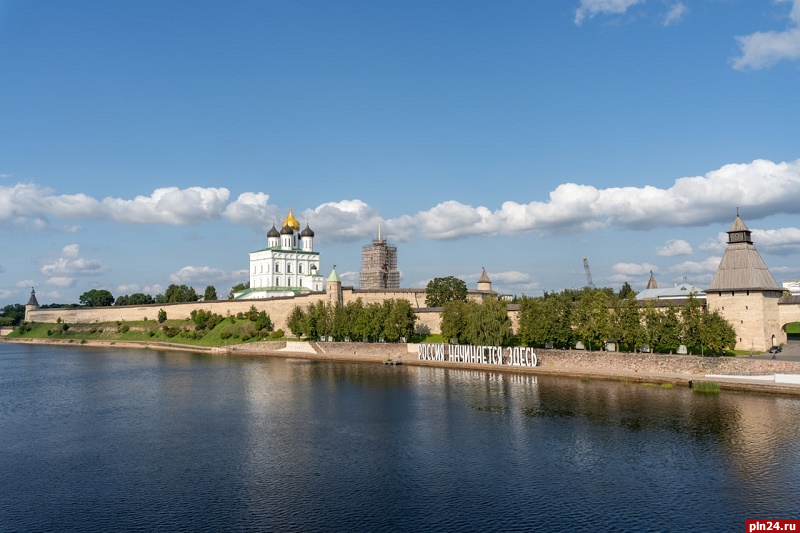 Изменилось время работы стен Псковского кремля