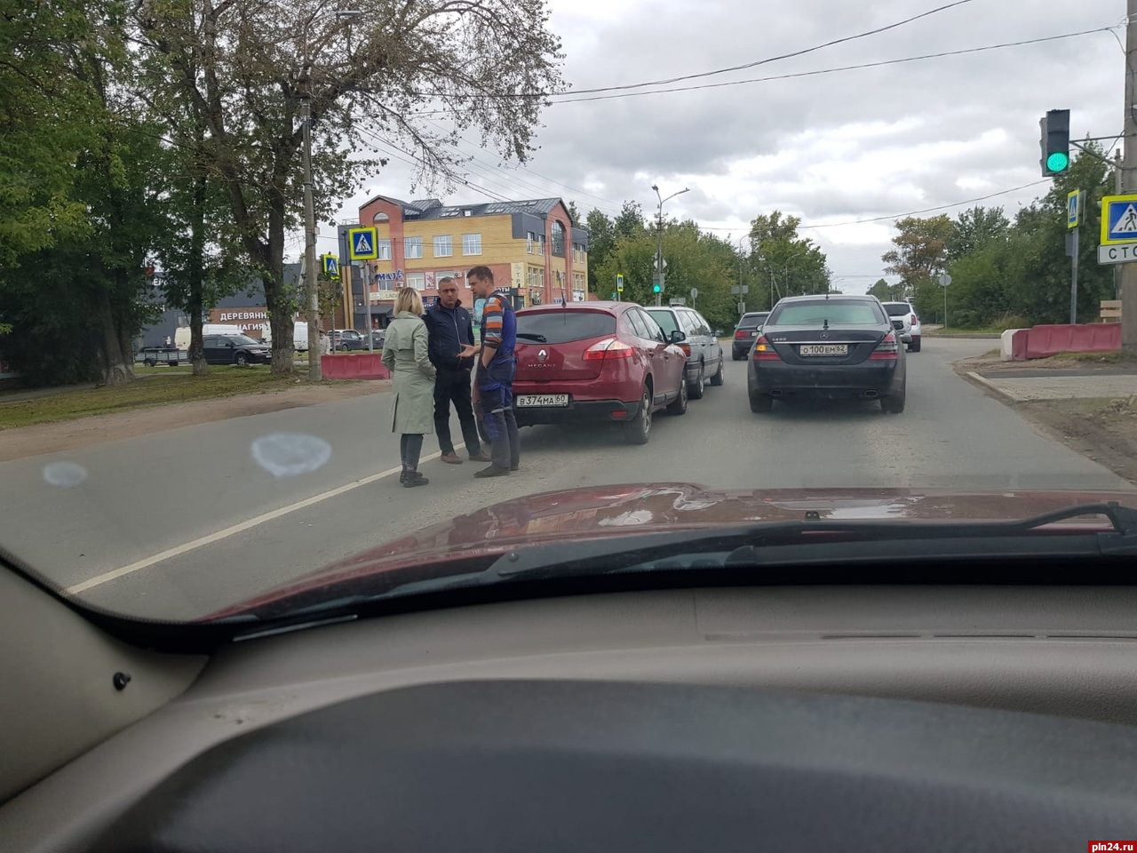 мебель в пскове на леона поземского