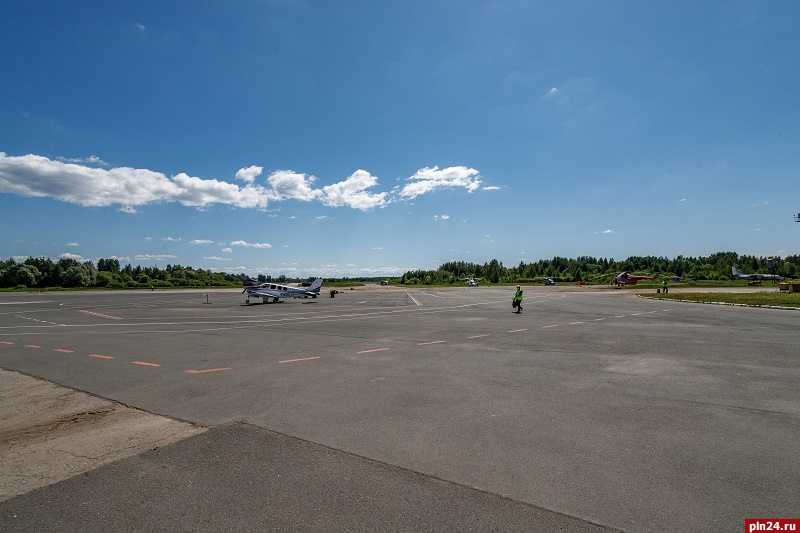 Псковский аэропорт не имеет возможности обновлять взлетную полосу - инвестор