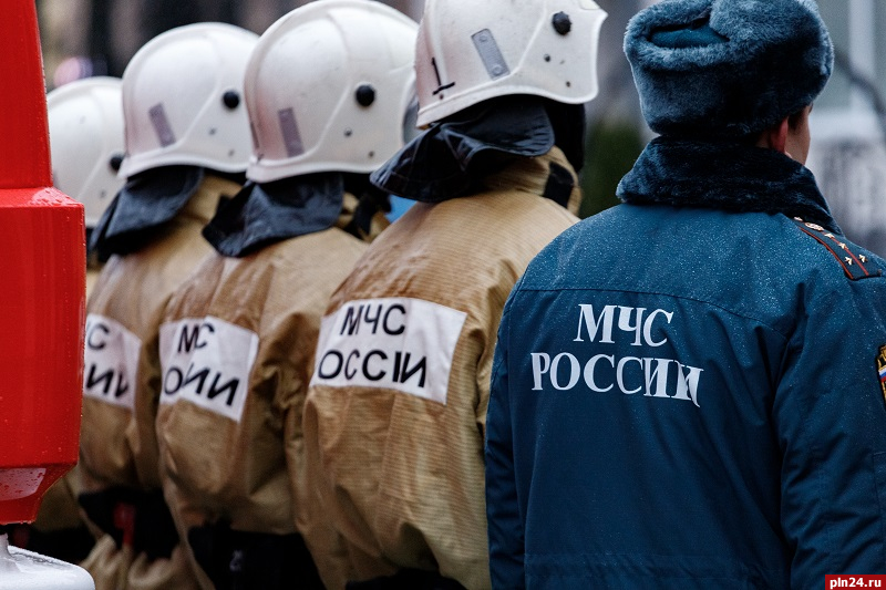 Причиной двух пожаров за сутки стали неисправные печи в Псковской области