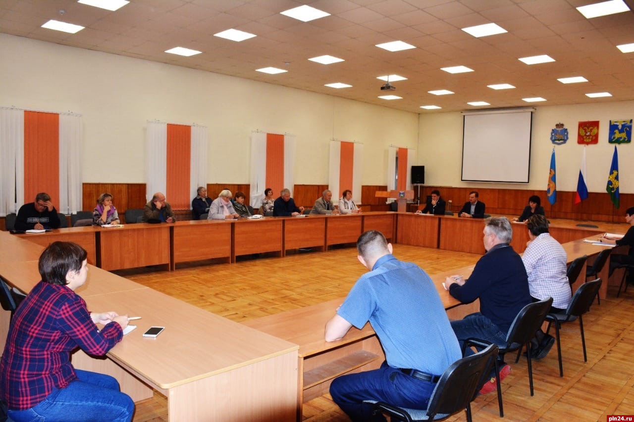 Организацию мобилизационного процесса обсудили в Псковском районе