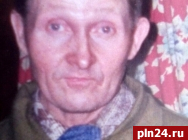 Пожилого мужчину продолжают разыскивать в Псковской области