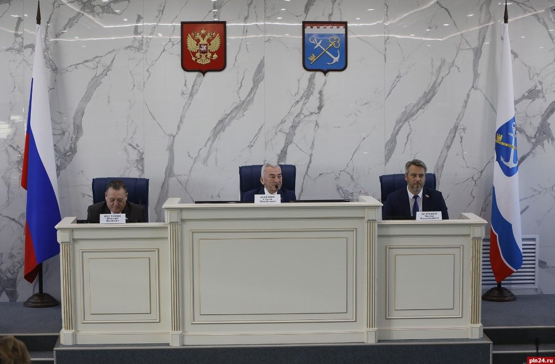 Вопросы культурной политики и туризма обсуждают депутаты Северо-Запада в Санкт-Петербурге