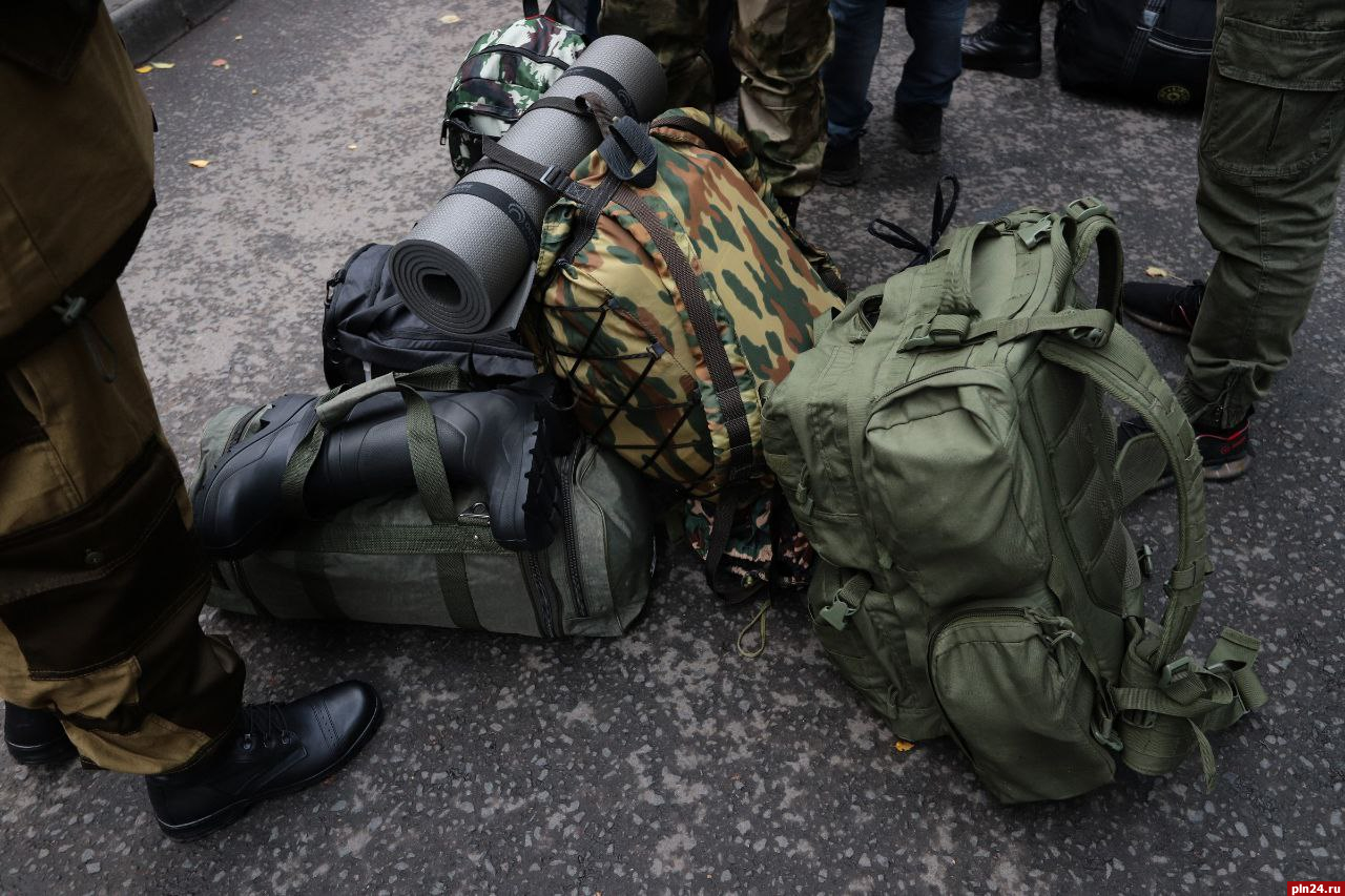 Российских добровольцев приравняли к военнослужащим с соответствующими льготами