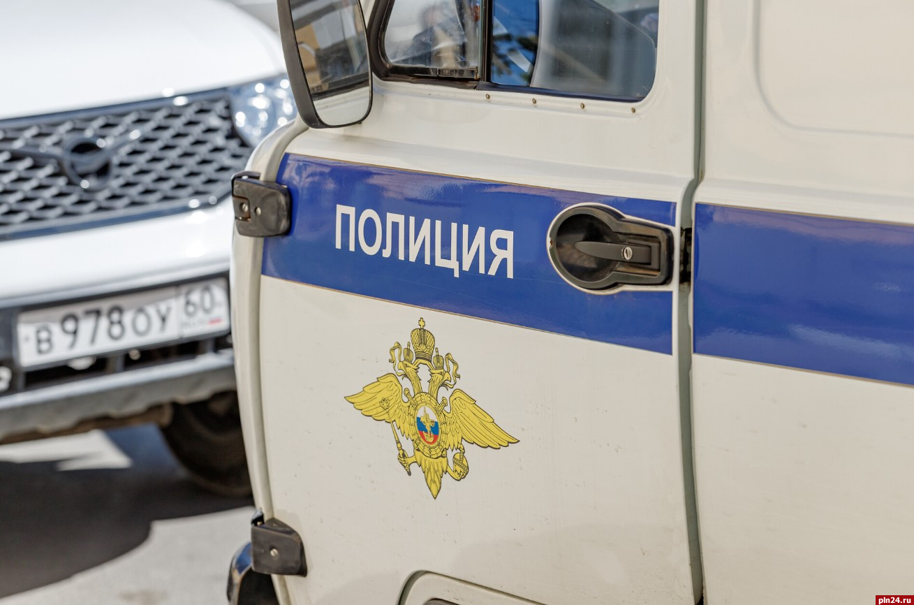 Иностранца разыскивают в Псковской области по подозрению в убийстве мастера по наращиванию волос