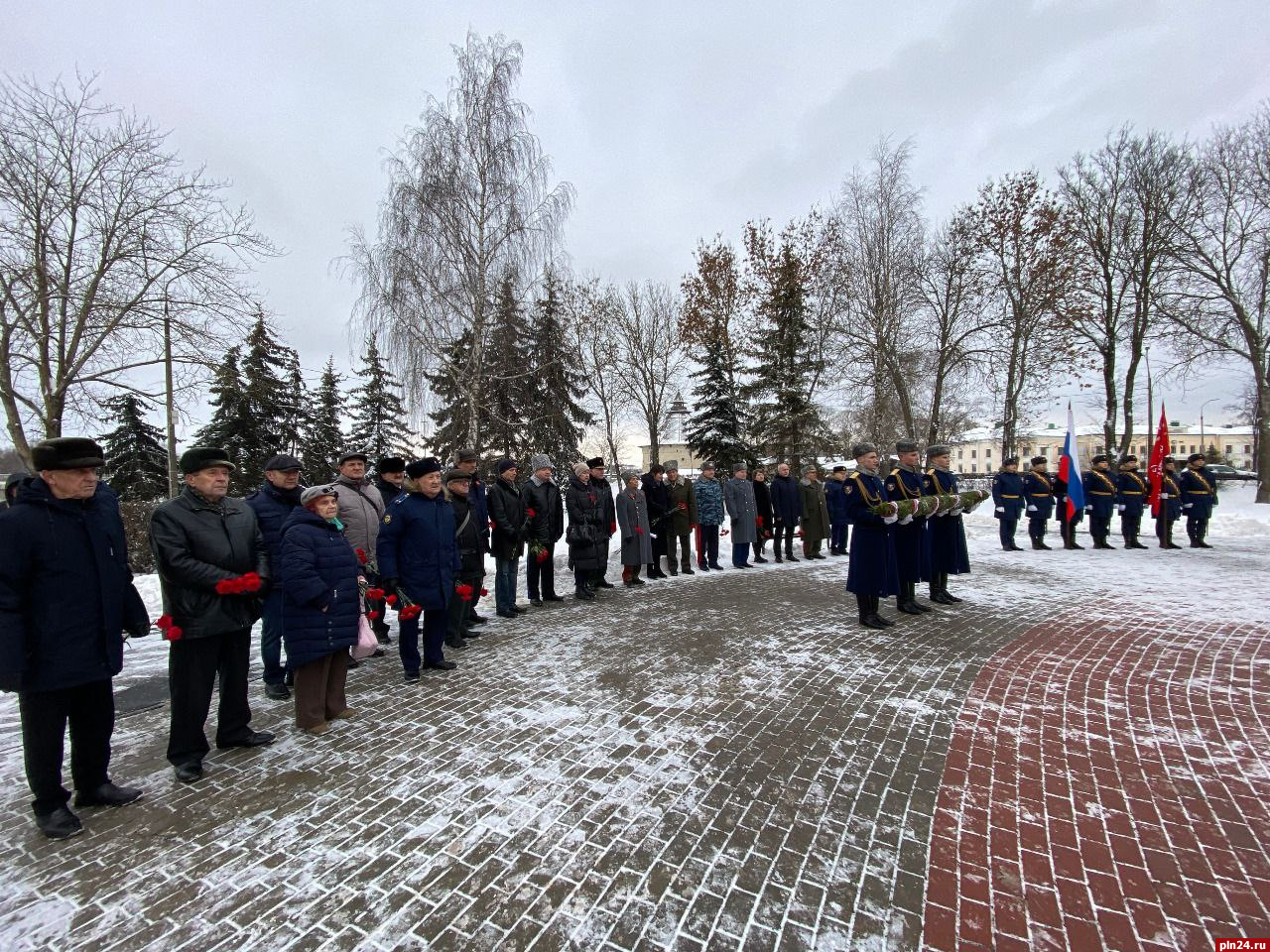 Память погибших в битве под Москвой 1941 года почтили в Пскове