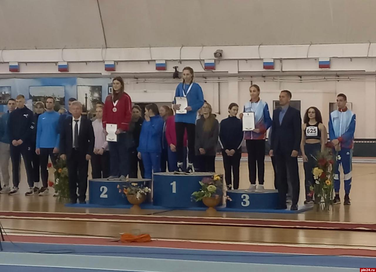 Более 20 медалей привезли псковские легкоатлеты с соревнований в Ярославле