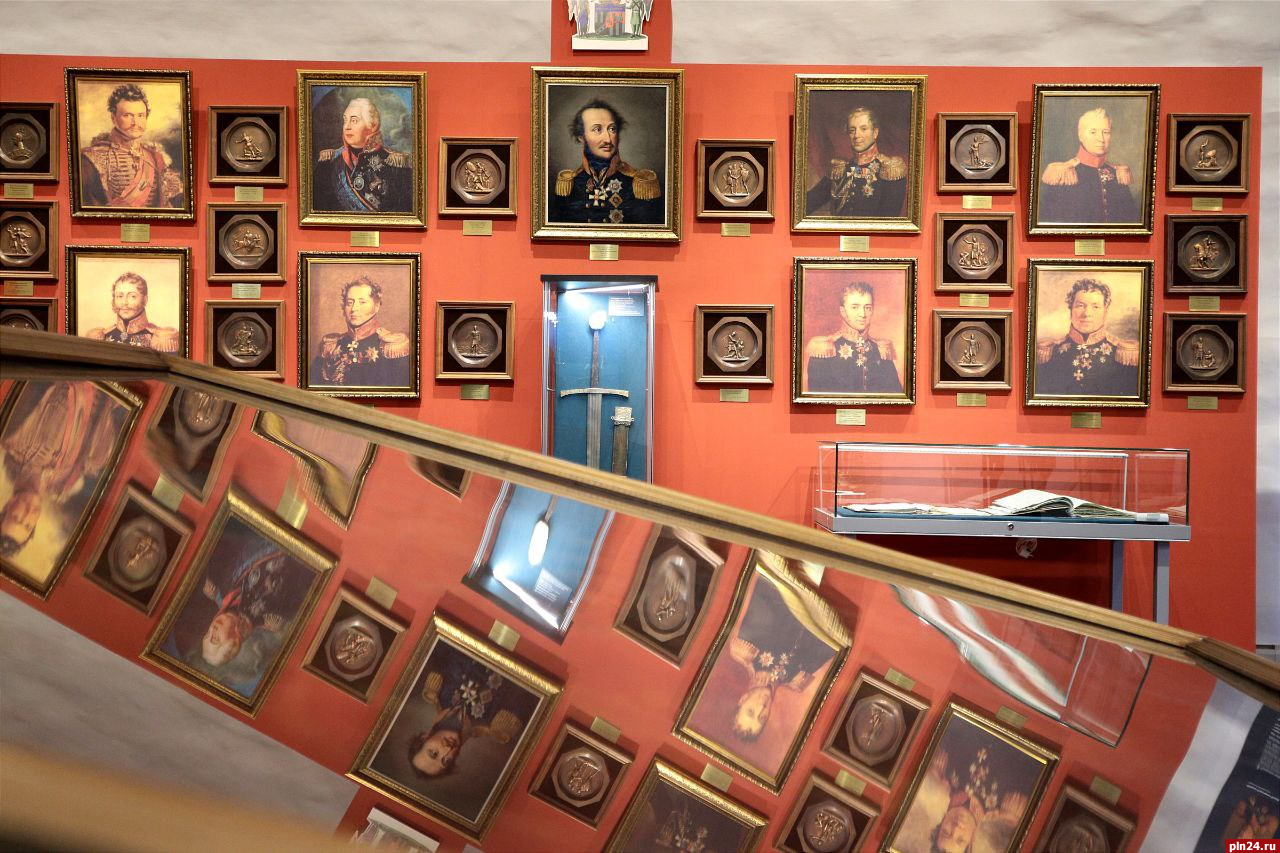 Выставка «Чести своей никому не отдам»: уникальные реликвии войны 1812 года в Пскове
