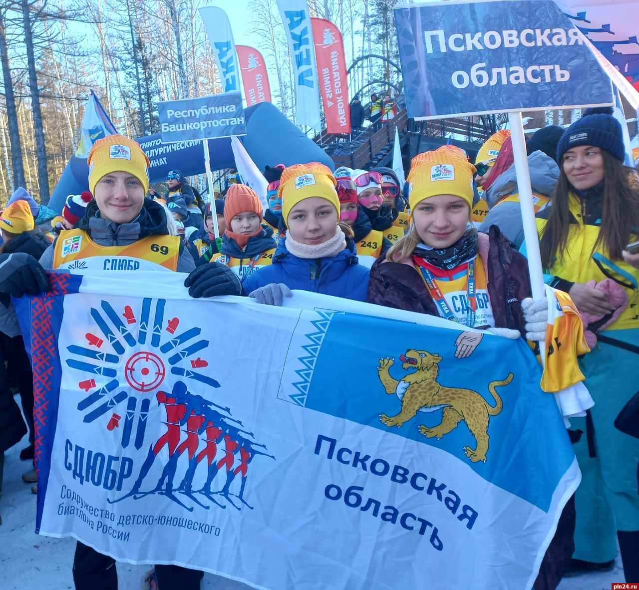 Псковичи отправились на соревнования по биатлону в Магнитогорск