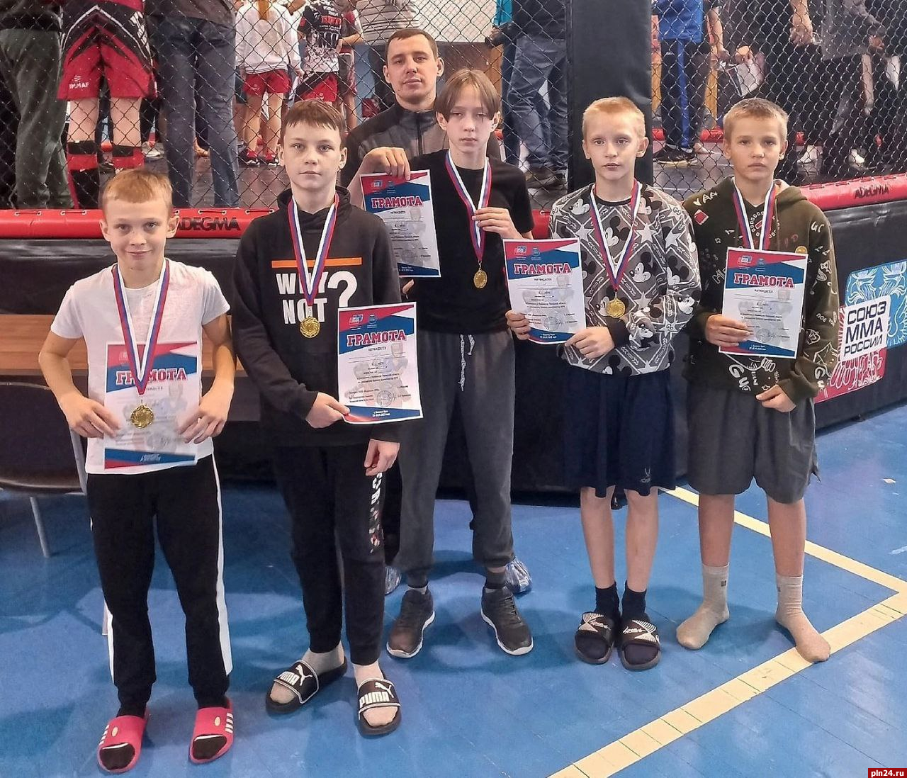 Пять спортсменов из Пыталовского района представят регион на первенстве СЗФО по ММА