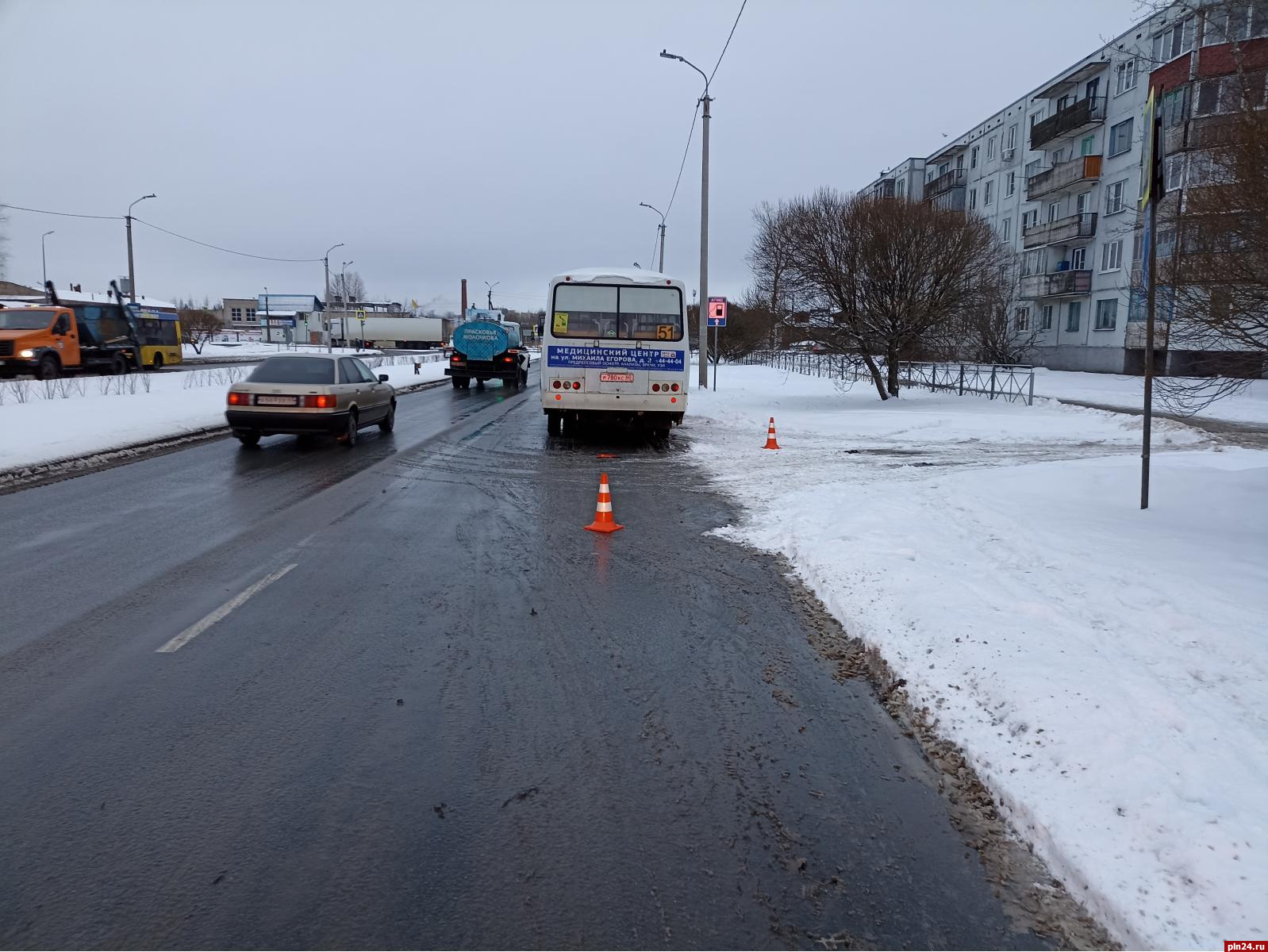 Устроивший ДТП с псковской маршруткой водитель отказался от медосвидетельствования