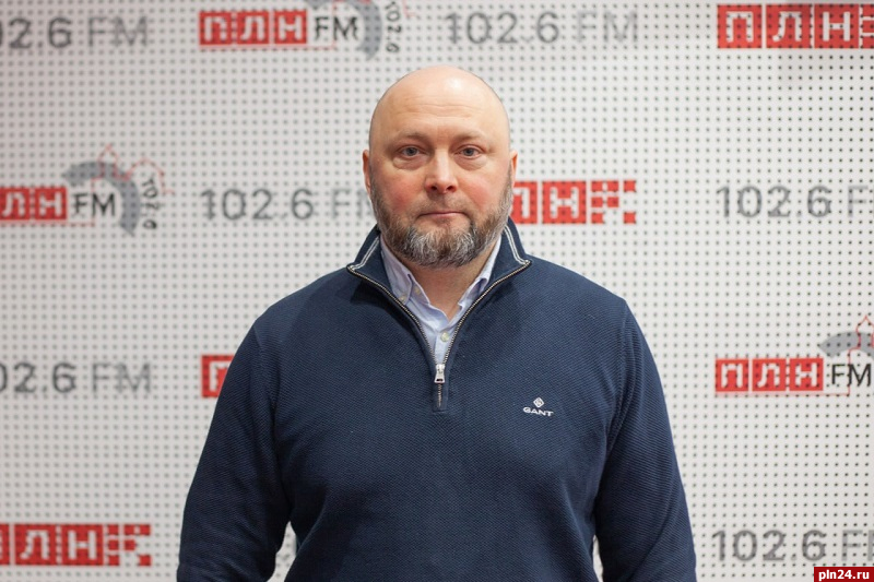 Станислав Стармолотов о планах по ремонту дорог в Псковской области