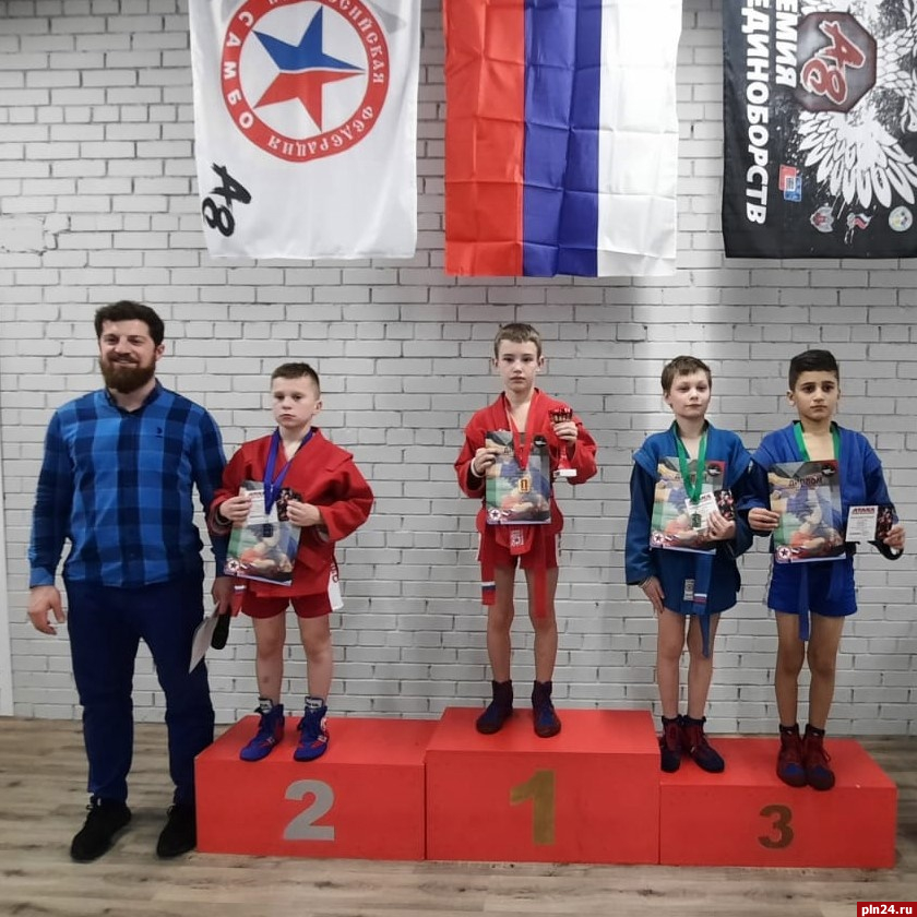 Самбист из Пскова стал победителем турнира в Петербурге