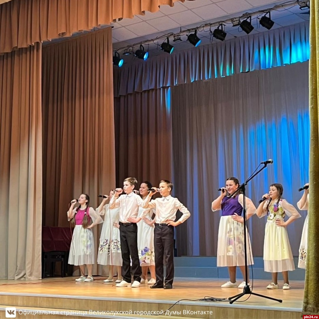 Концерт для сотрудников и ветеранов СИЗО-2 состоялся в Великих Луках