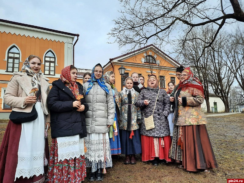 Попробовать мучных жаворонков смогут псковичи на «Благовещенских встречах»