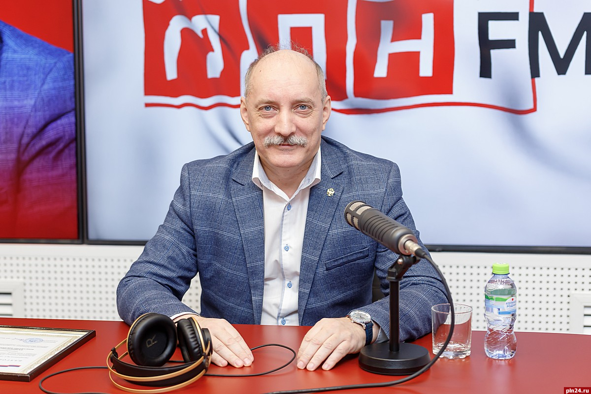 Псковский омбудсмен Дмитрий Шахов празднует 55-летие