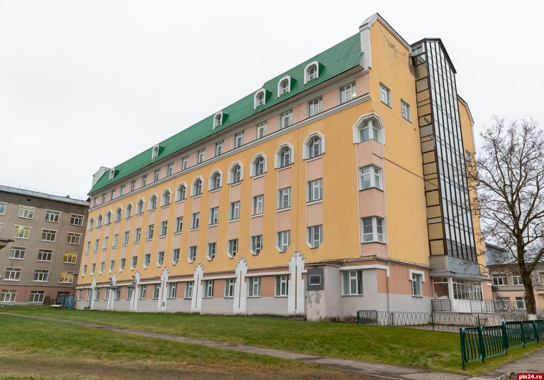 Псковской областной больнице исполняется 220 лет