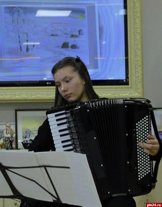 Звание лауреата конкурса «Центр талантов - 2023» получила псковская студентка