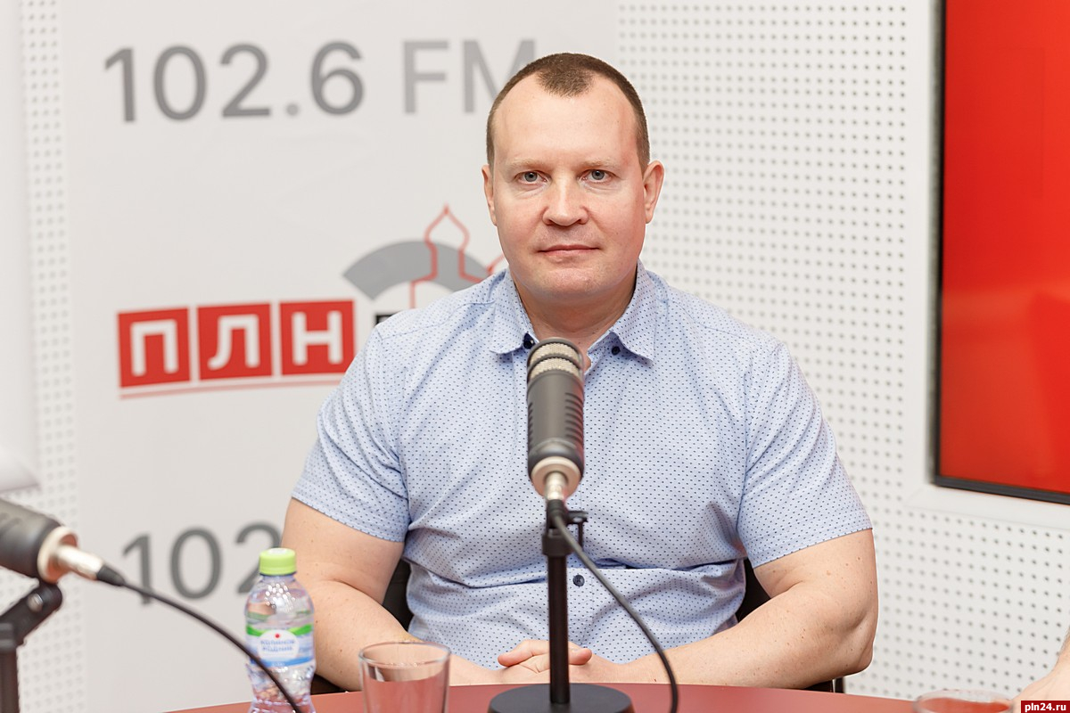 Олег Брячак предложил оппозиции объединиться на выборах губернатора Псковской области