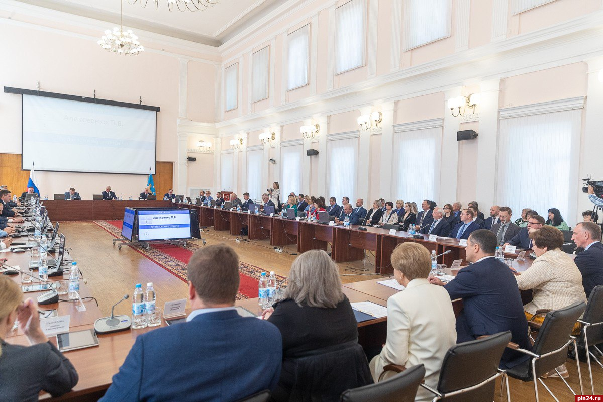 Псковские депутаты не поддержали инициативу «Яблока» об отмене муниципального фильтра